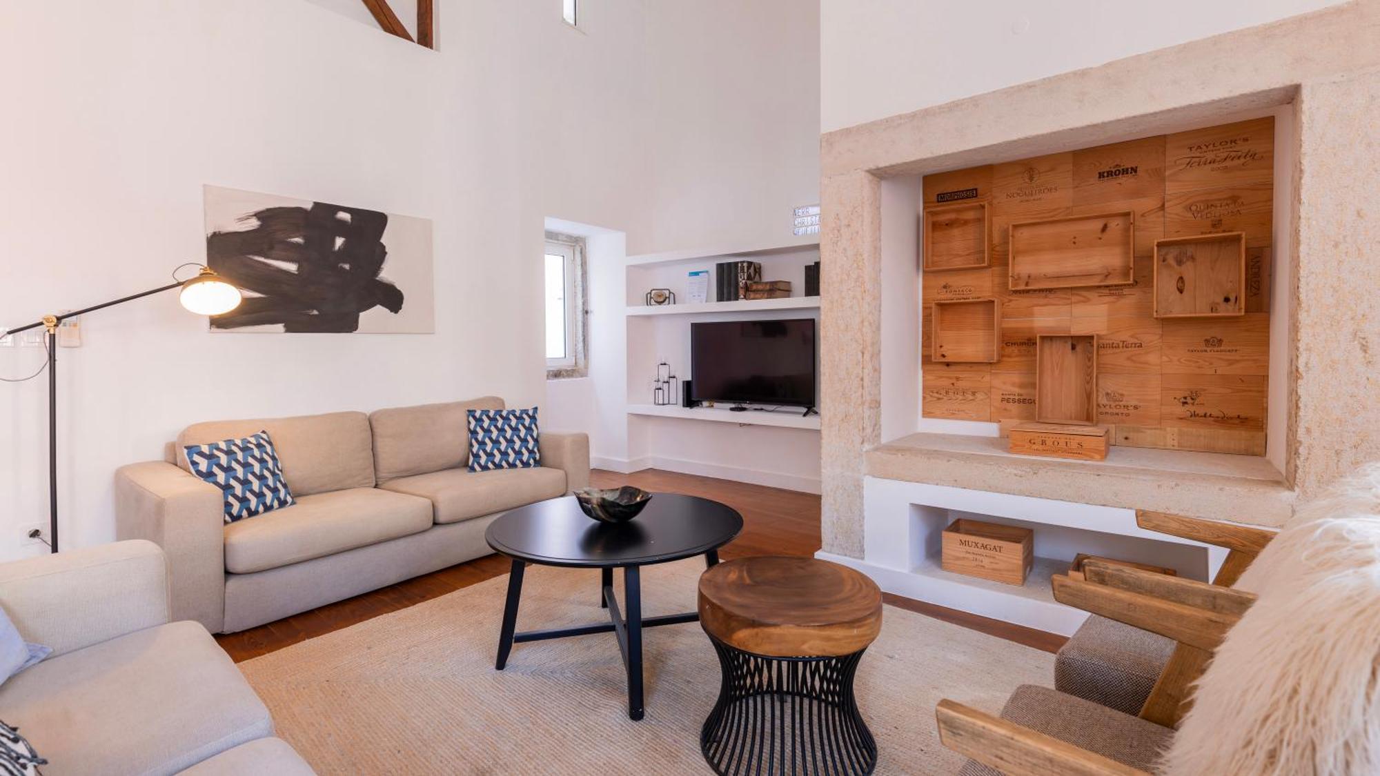 Charming 3Bdr Duplex In City Center By Lovelystay リスボン エクステリア 写真