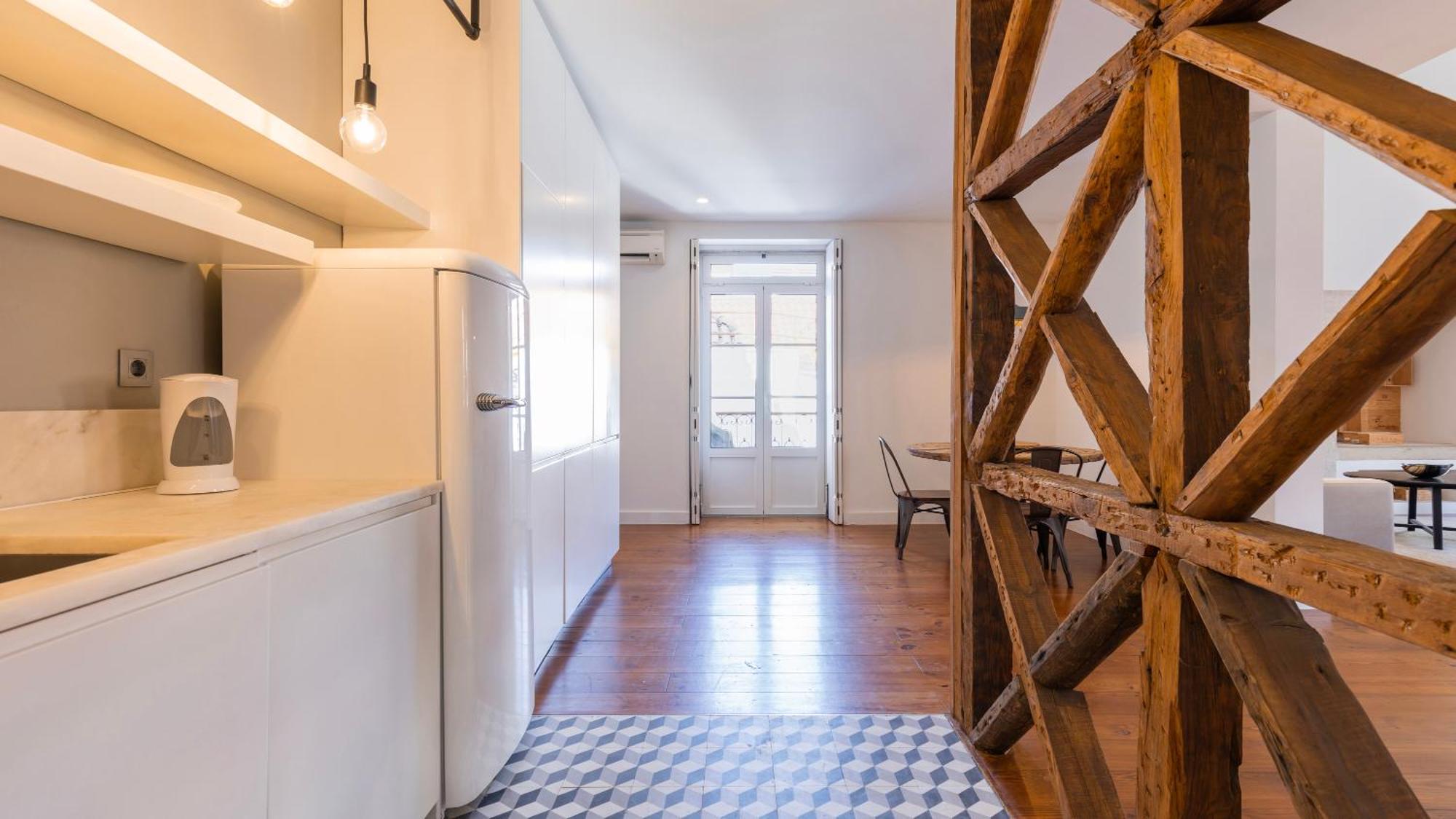 Charming 3Bdr Duplex In City Center By Lovelystay リスボン エクステリア 写真