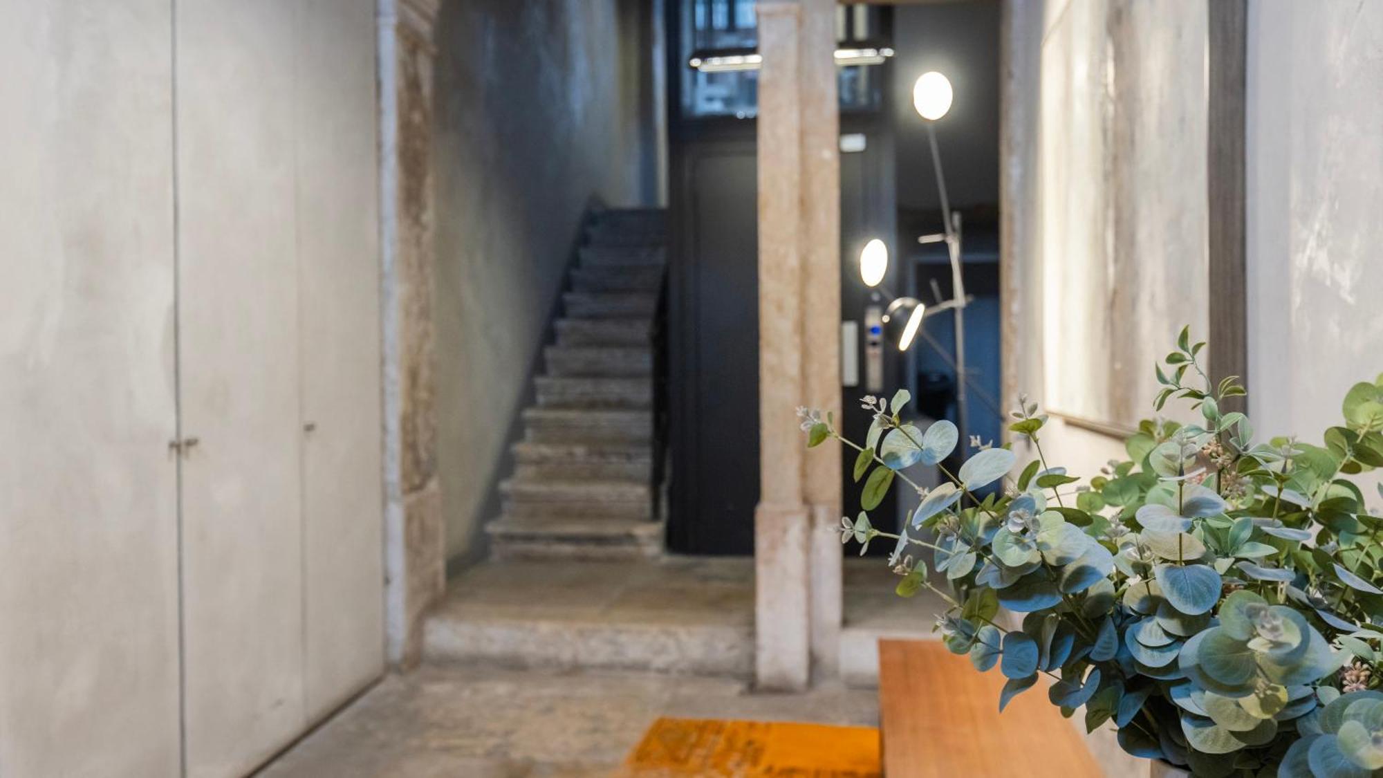 Charming 3Bdr Duplex In City Center By Lovelystay リスボン エクステリア 写真