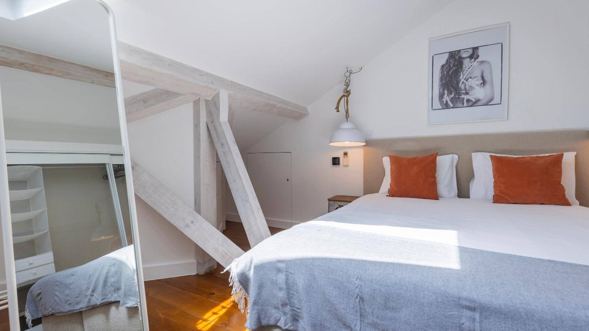 Charming 3Bdr Duplex In City Center By Lovelystay リスボン エクステリア 写真
