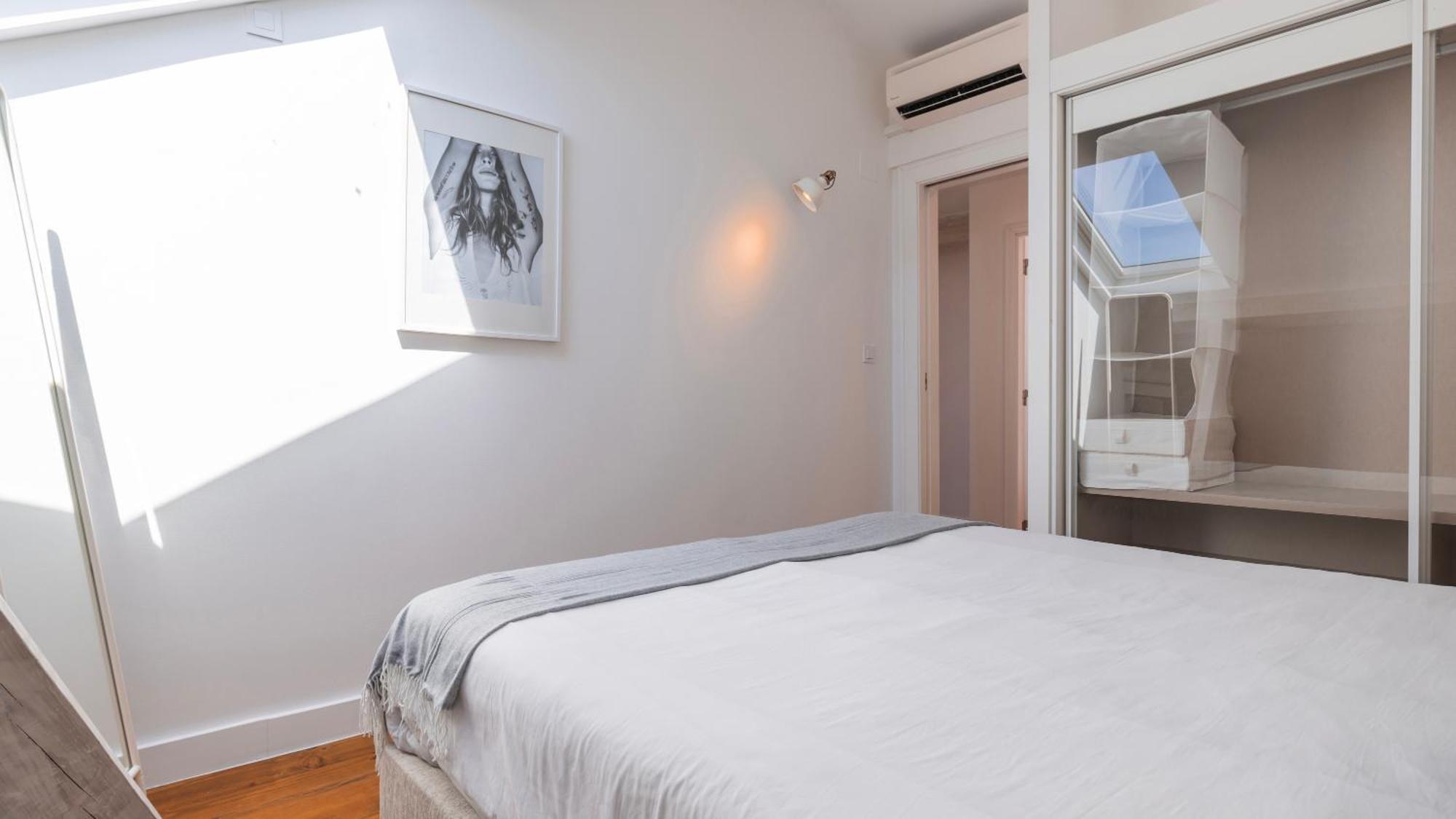 Charming 3Bdr Duplex In City Center By Lovelystay リスボン エクステリア 写真